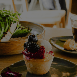 img-home-food-3.png